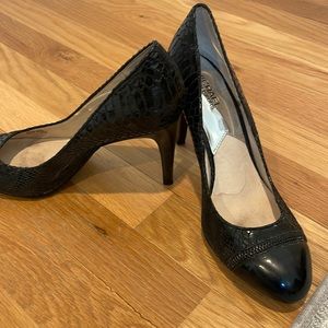 Michael Kors leather heels